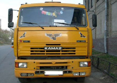 КамАЗ-5410: Установка двигателя Mercedes-Benz и КПП ZF Gearbox